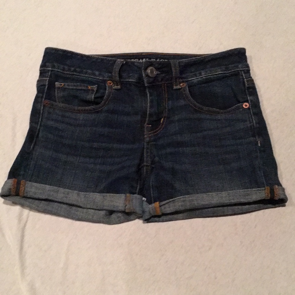 Super stretch blue jean shorts